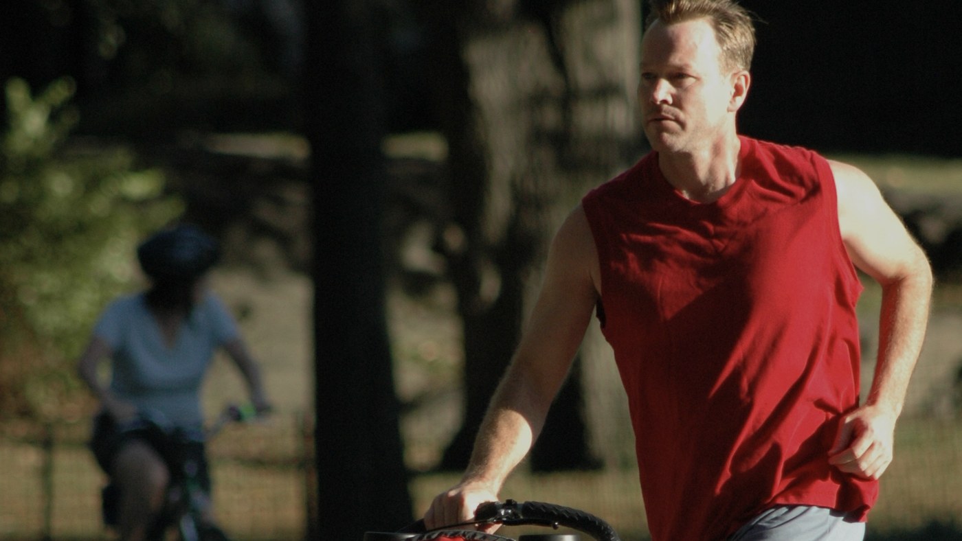 Can Running With a Stroller Prevent Chronic Overuse Injuries?
