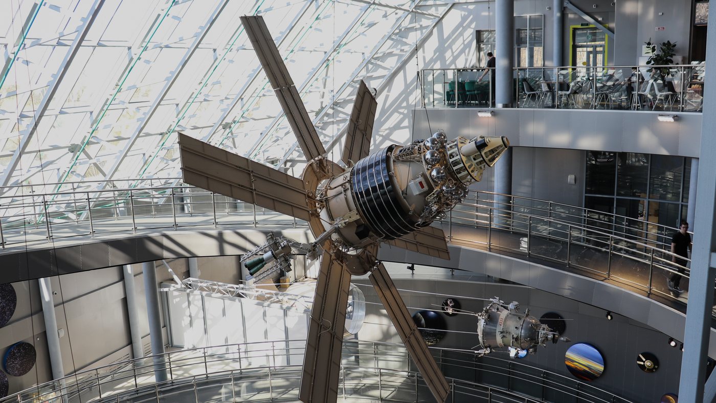 Orbital Geometry: How Soviet Engineers Mastered the 'Frozen' Satellite Path