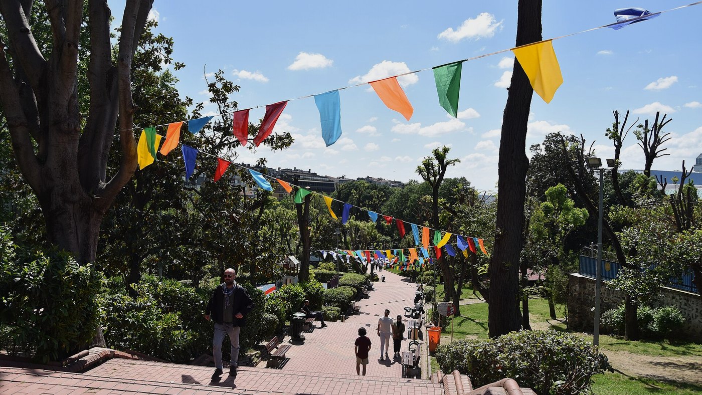 Walking May Sharpen Your Attention Span, A 14-Year Study Suggests